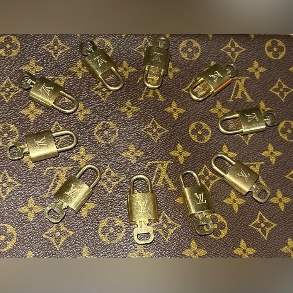 Louis Vuitton #317 Brass Lock & Key ONLY - Picture 2 of 3